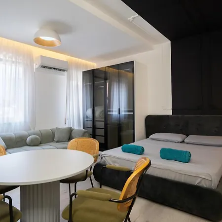 Maisonnova Deluxe Studio Apartamento